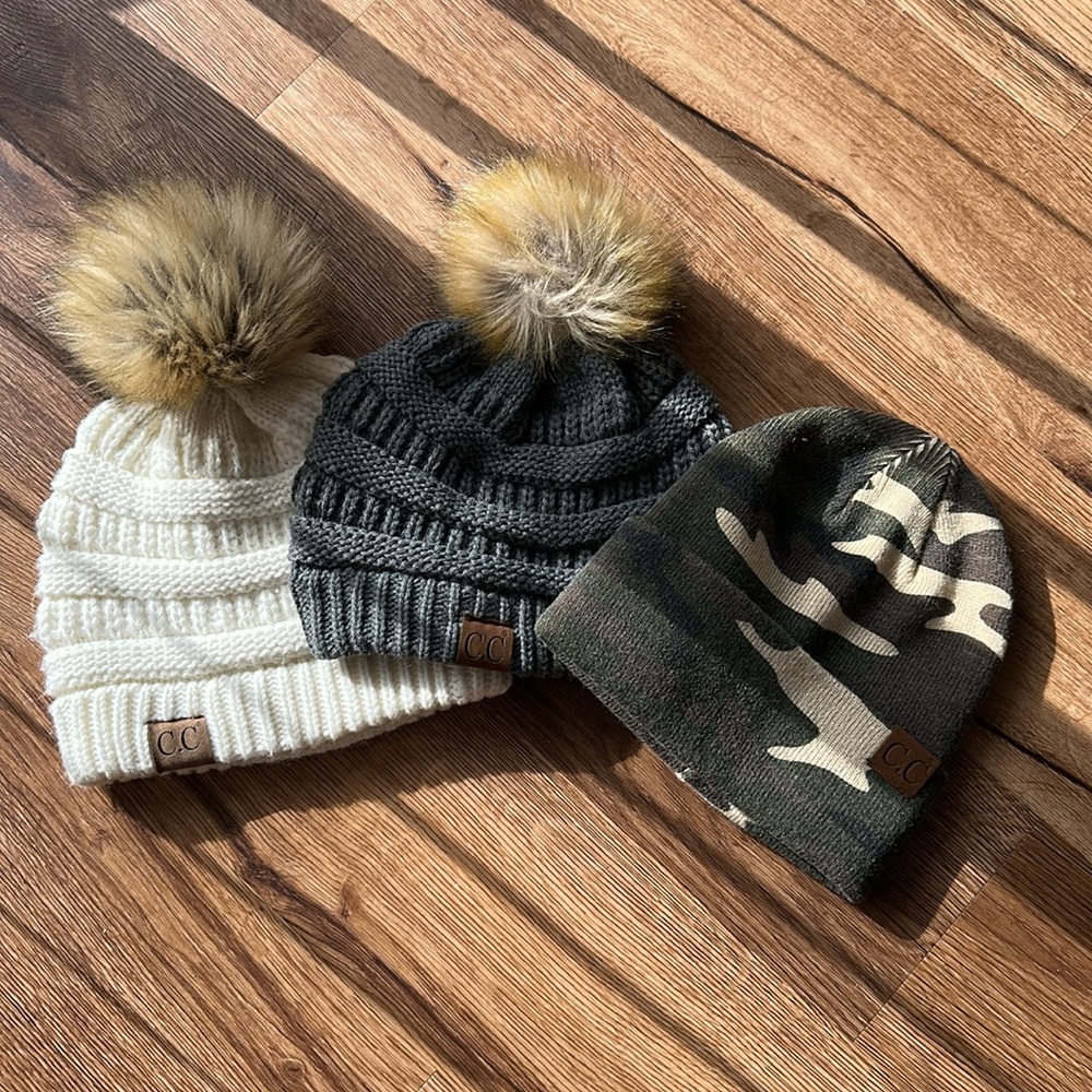 3 CC Beanies, grey, cream and camo